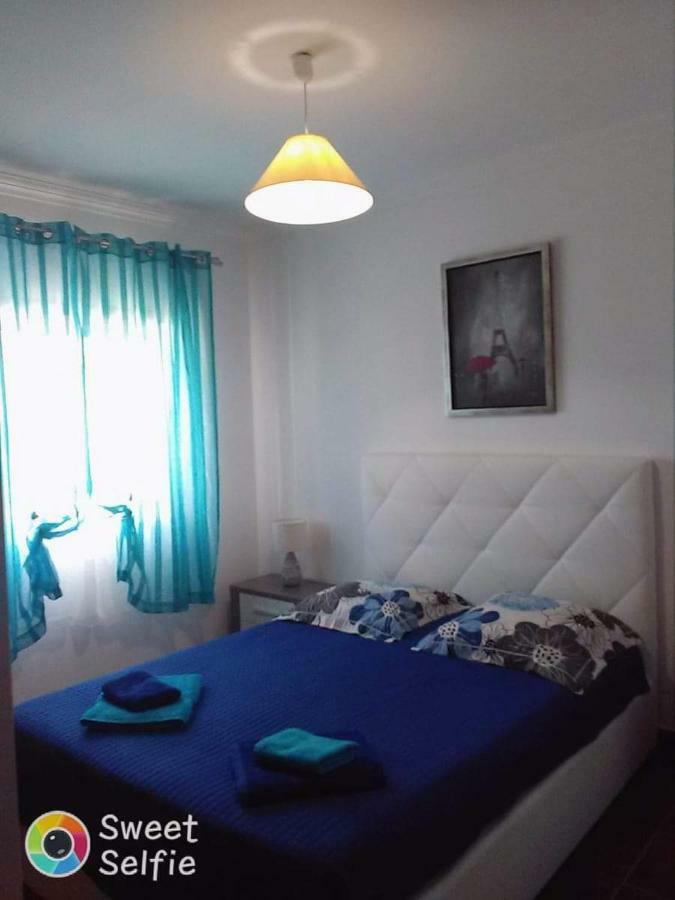 Le Parisien 1 Apartman Serra d'El-Rei Kültér fotó